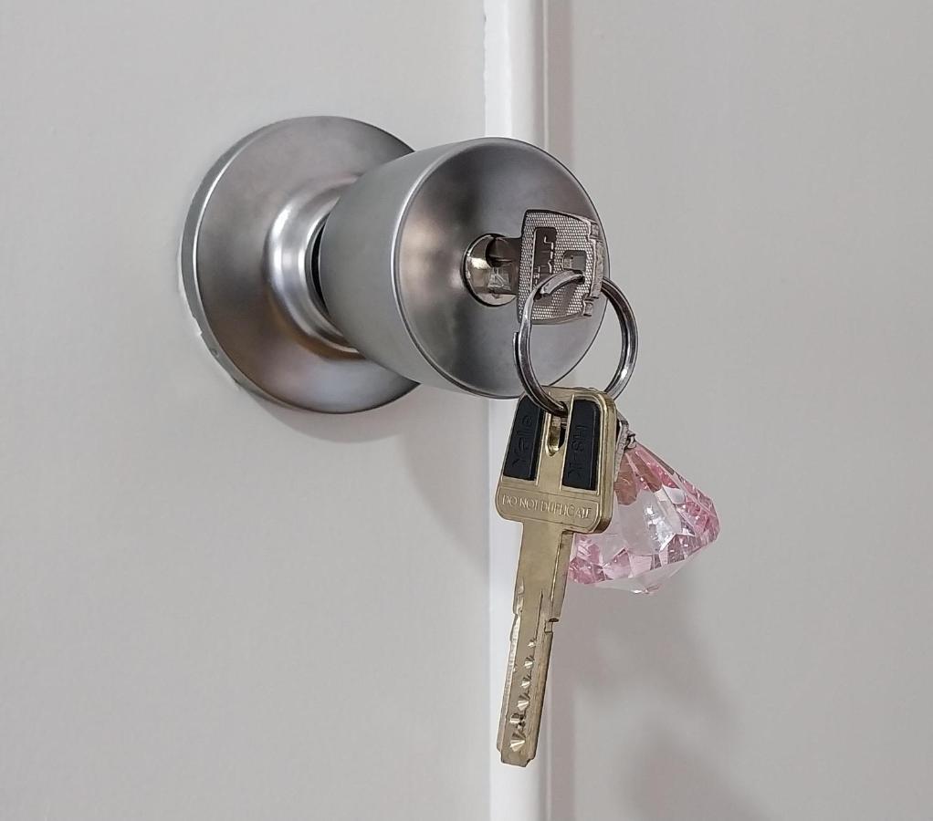 Madrid Center Room Private 7 Minutes Or 4 Metro Stops מראה חיצוני תמונה