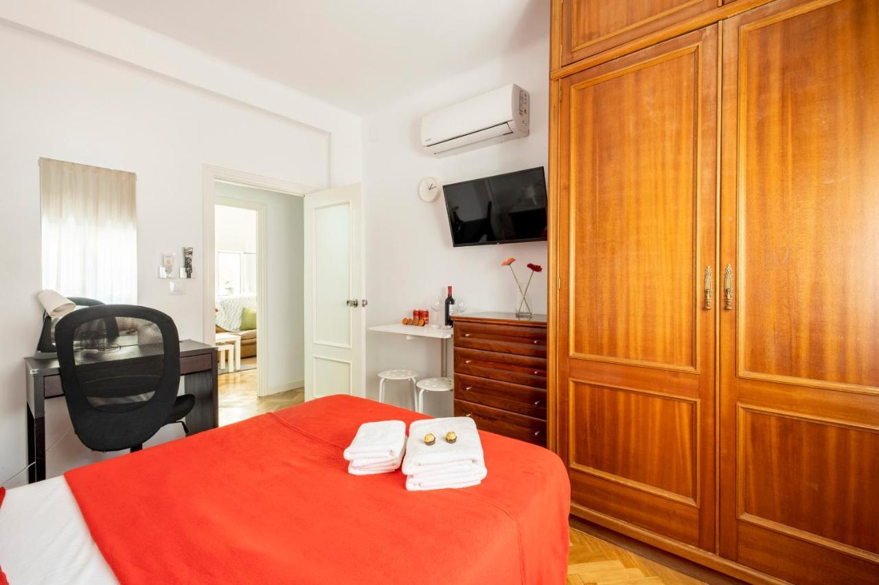 Madrid Center Room Private 7 Minutes Or 4 Metro Stops מראה חיצוני תמונה