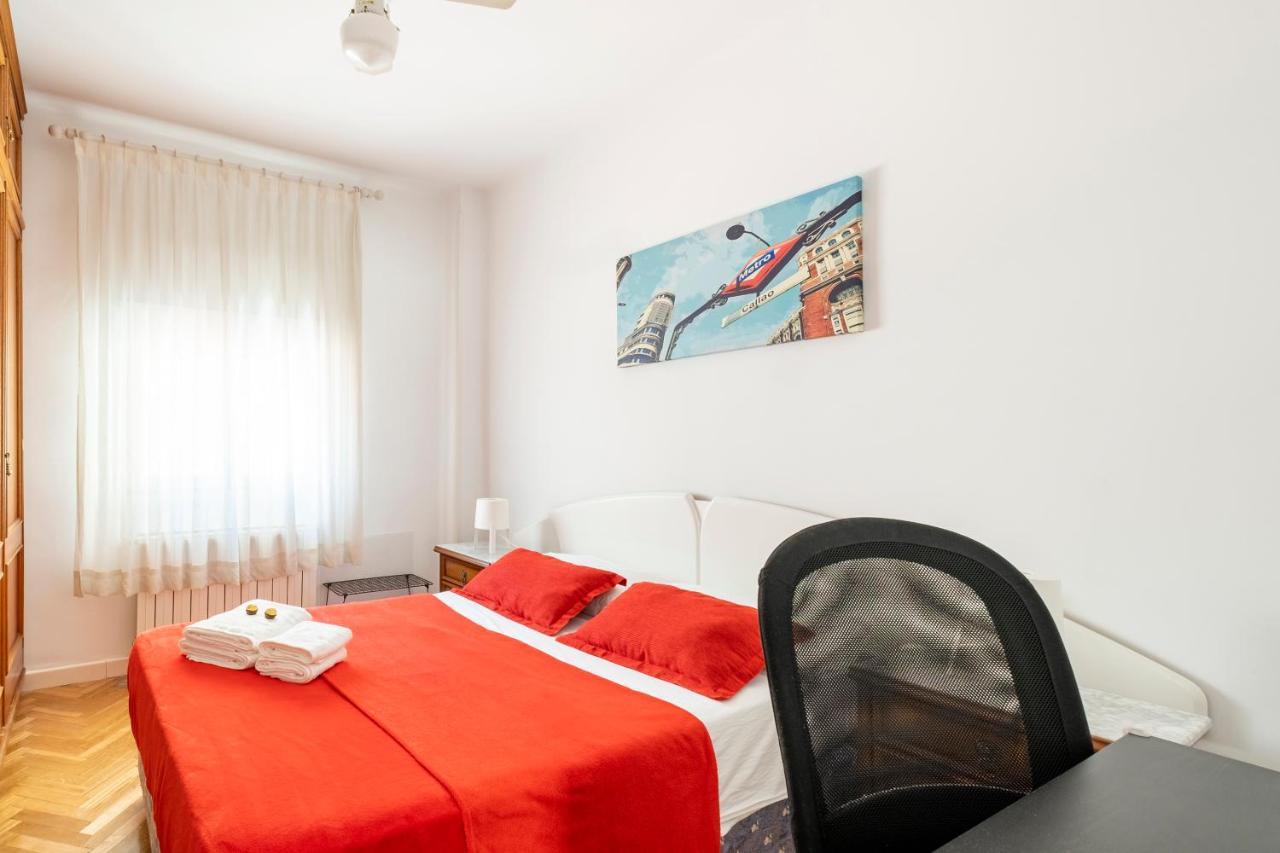 Madrid Center Room Private 7 Minutes Or 4 Metro Stops מראה חיצוני תמונה